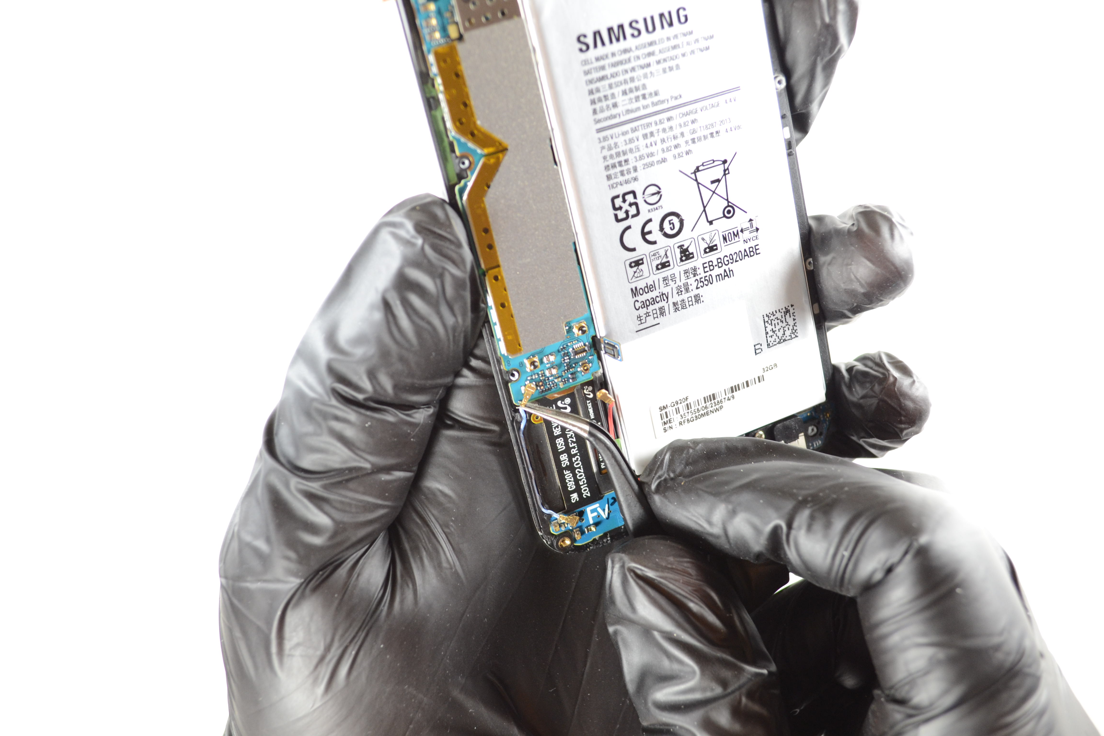 samsung-s6-homme-button-repair-step-9.4